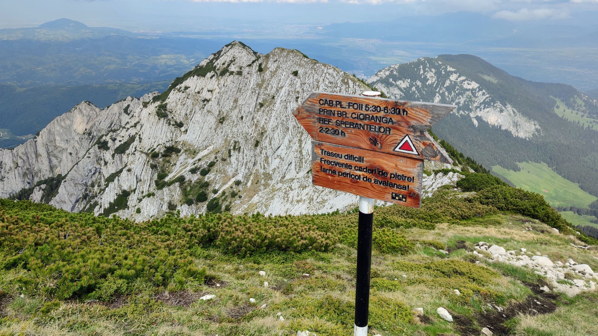 Brâna Caprelor - Brâul Ciorânga. Piatra Craiului, difficult hike