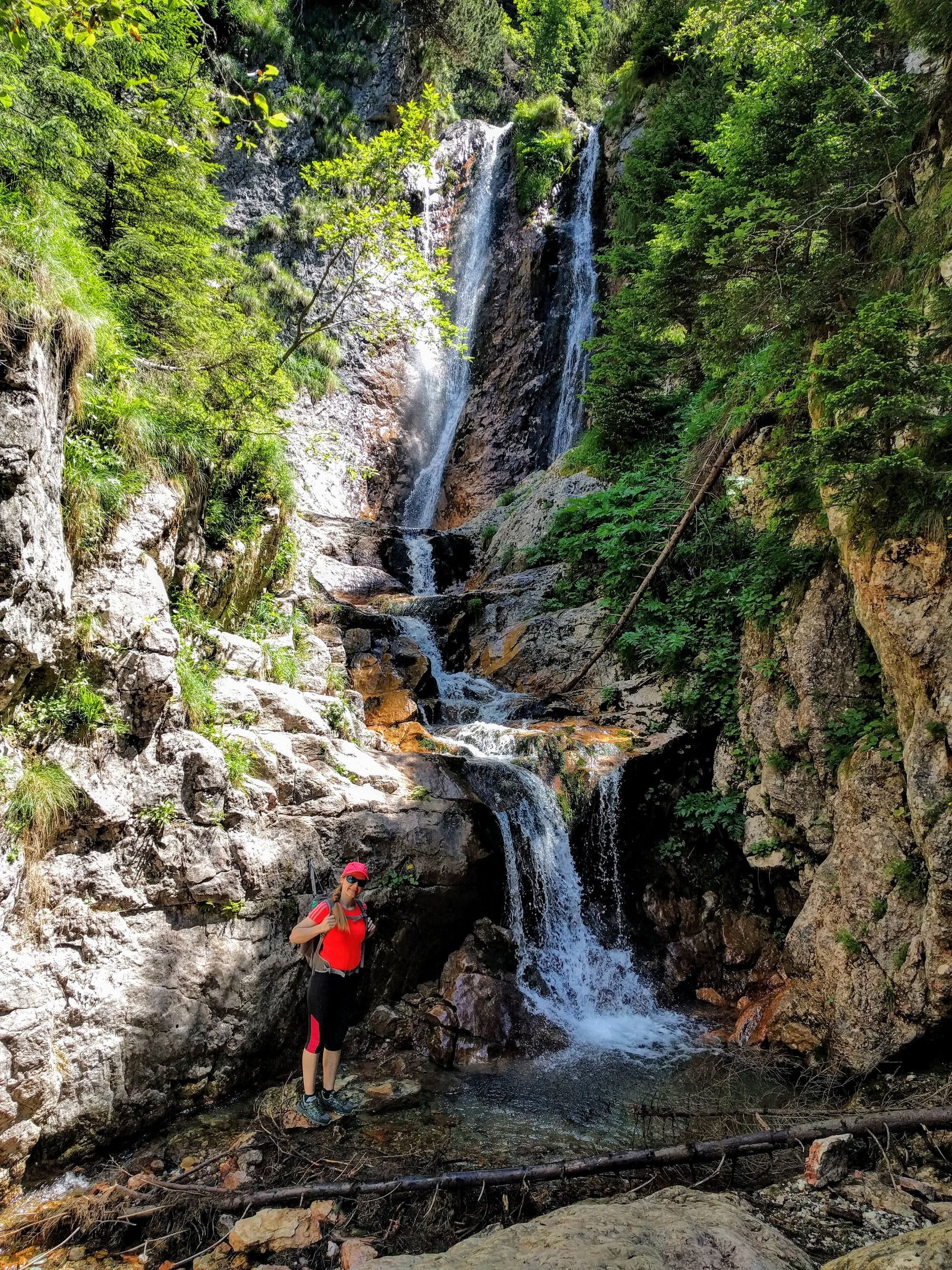 Moara Dracului waterfall